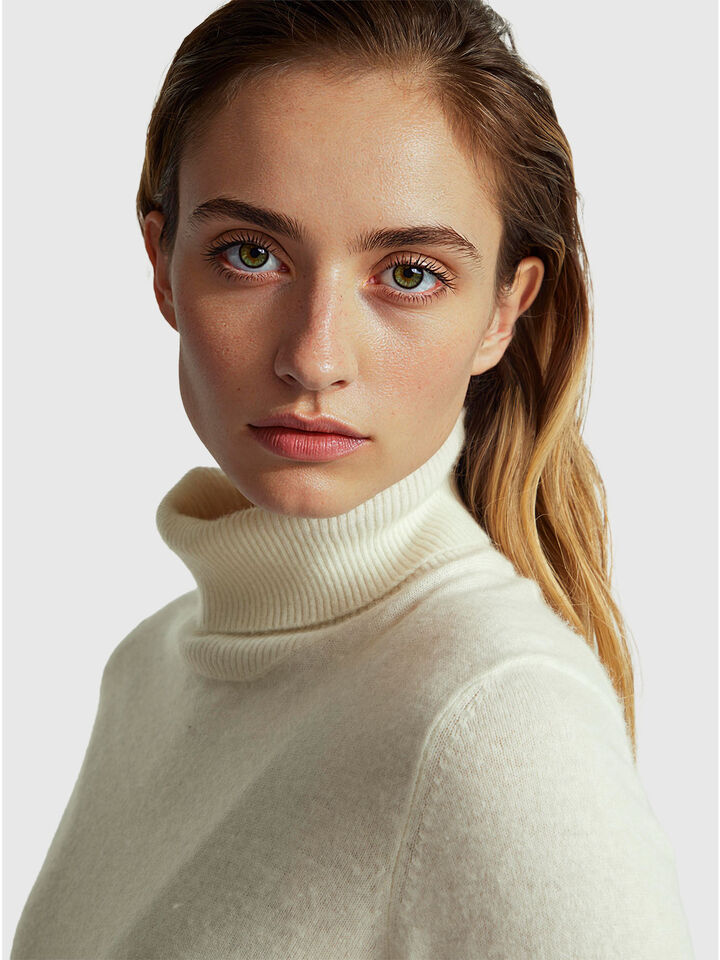 TURTLE NECK SWEATER Women image number 4